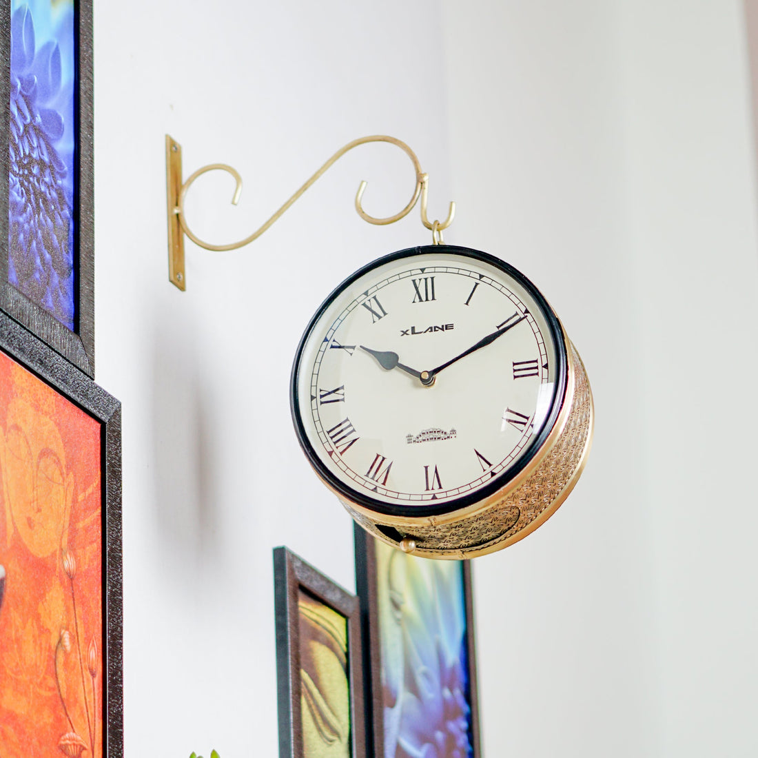 Metal Wall Mounted Station Wall Clock for Home and Office